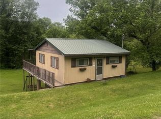2684 Fish Hatchery Rd, Elizabeth, WV 26143