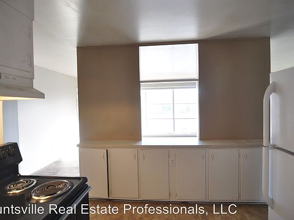5th image of 4405 Dyshell Dr SW APT C