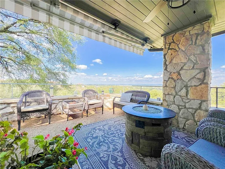 1911 Clubhouse Hill Dr #20 — Photo 20