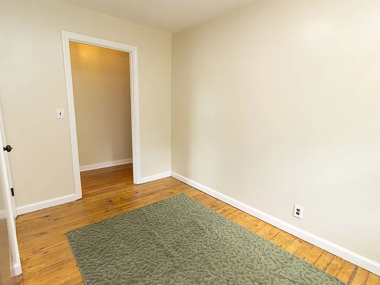 116 Centro St — Photo 11