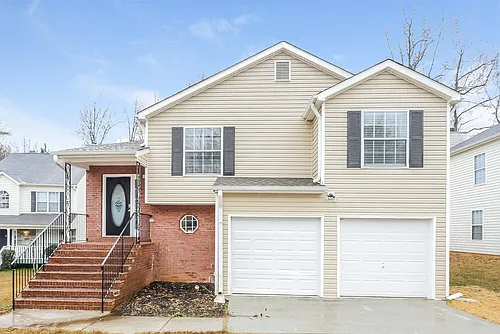 1076 Hidden Brook Trl Photo 1