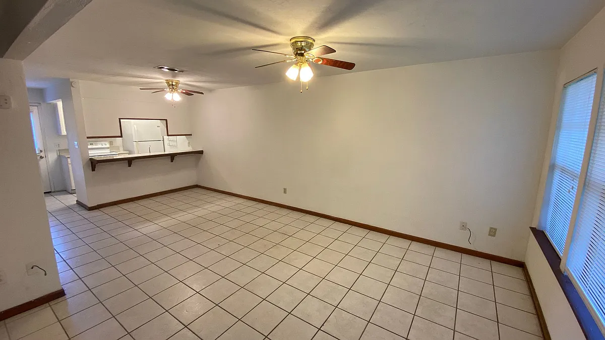 Building Photo - 786 Timberway Ct