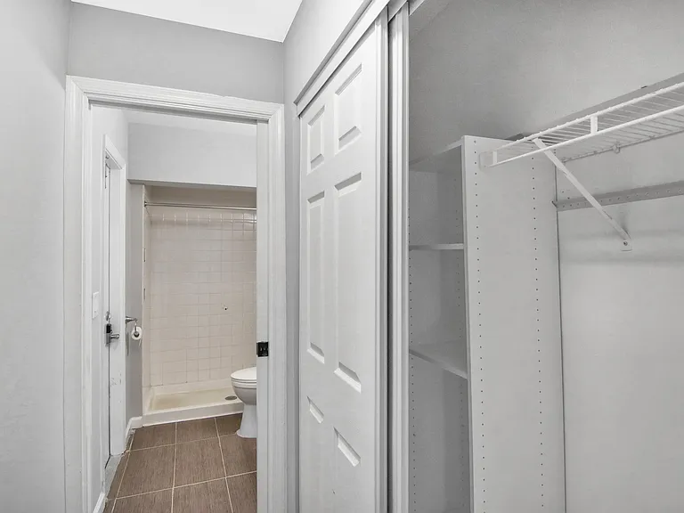 12624 Woodmill Dr — Photo 17