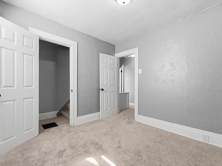 2725 Connecticut Ave — Photo 12