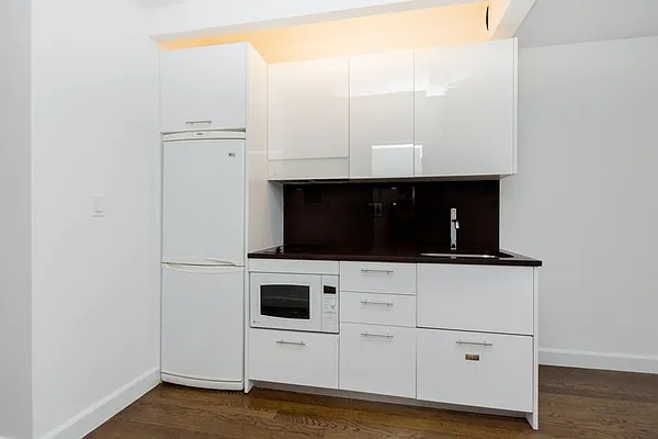 Rented by Bridgeline Property Management, LLC | media 12