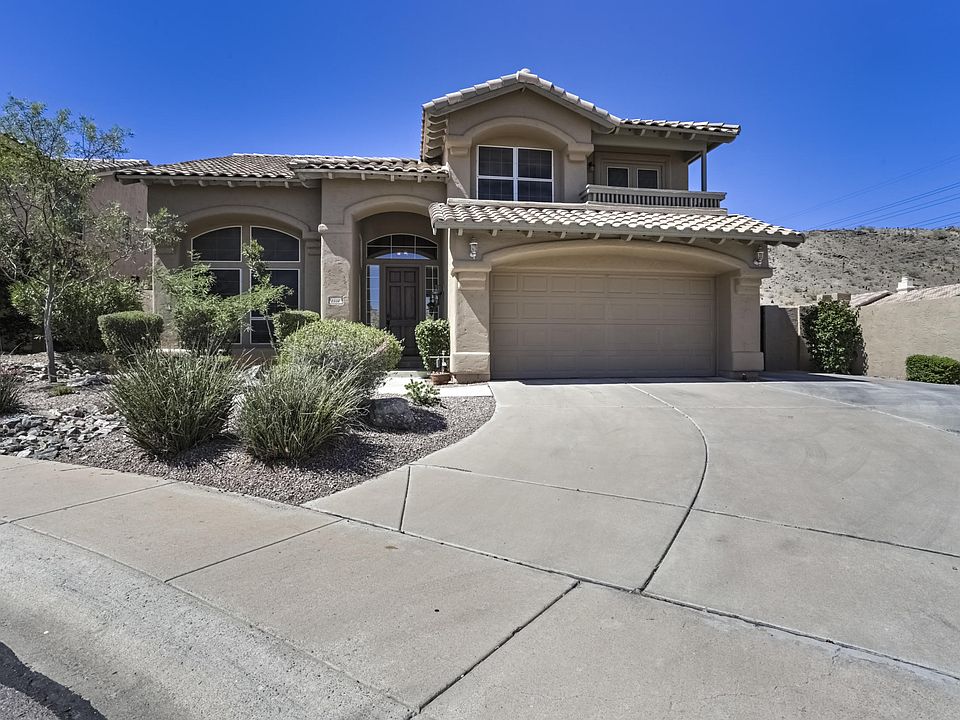 1st image of 2338 E Hiddenview Dr