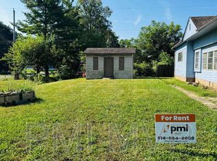 2229 Maureen Blvd N, Columbus, OH 43207