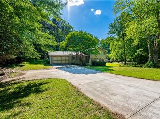 4938 Hidden Branch Dr, Buford, GA 30518
