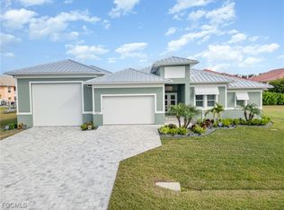 5407 SW 16th Pl, Cape Coral, FL 33914