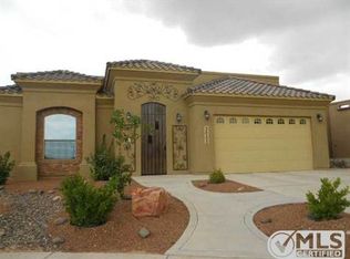 3053 Solar Point Ln, El Paso, TX 79938