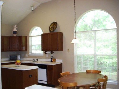 1st image of 706 Wild Oak Ct