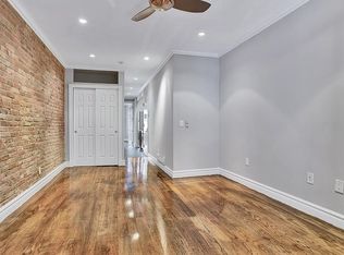 436 W 52nd St #2A, New York, NY 10019