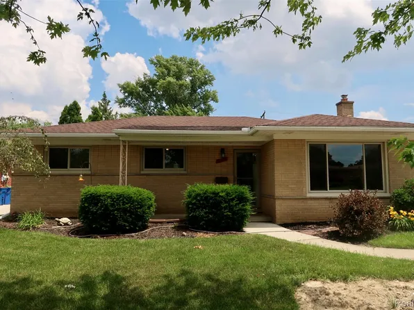 28242 Aline Dr, Warren, MI 48093