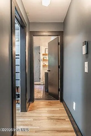 420 E Indiana Ave — Photo 22