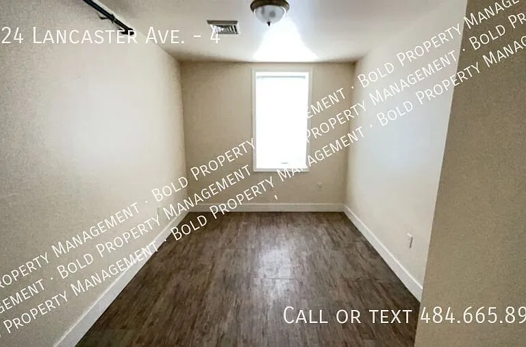 8424 Lancaster Ave #4 — Photo 11