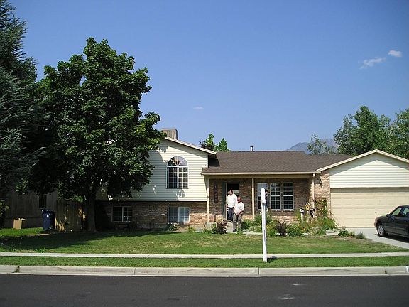 The house as it was when I bought it (August 2006).
