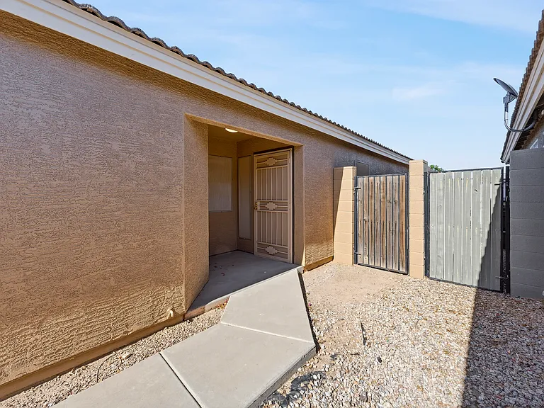 40301 N Fazio St — Photo 26