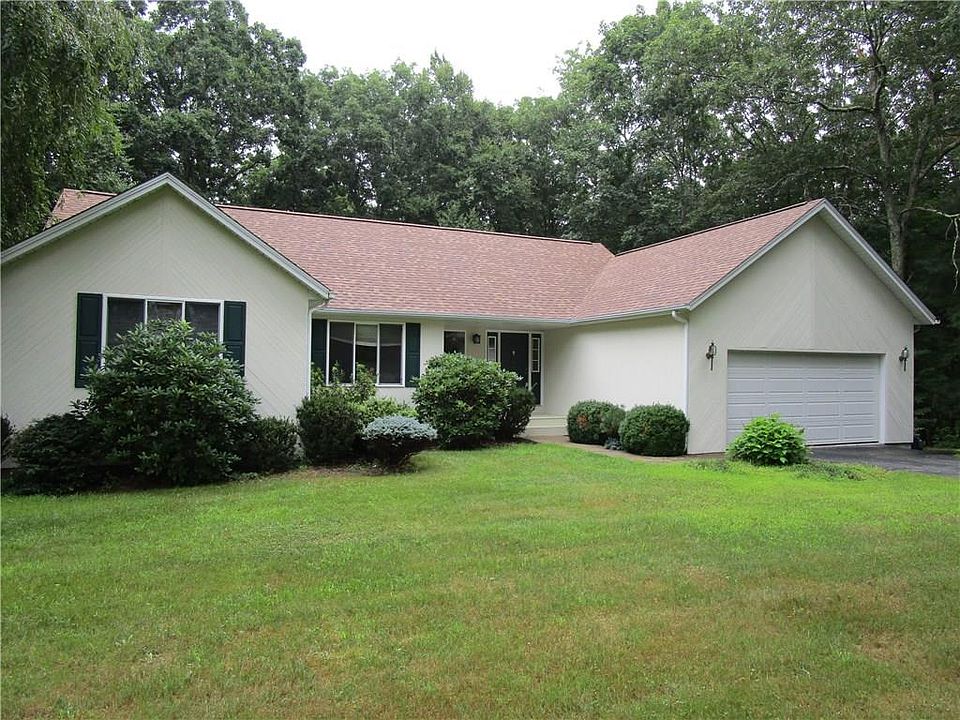 1st image of 81 Dayna Dr