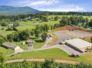 104 Circle Rd #106, Newport, TN 37821