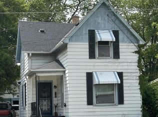 1312 S Memorial Dr, Racine, WI 53403