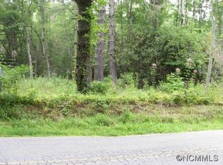 17 Sky Valley Rd, Tuckasegee, NC 28783