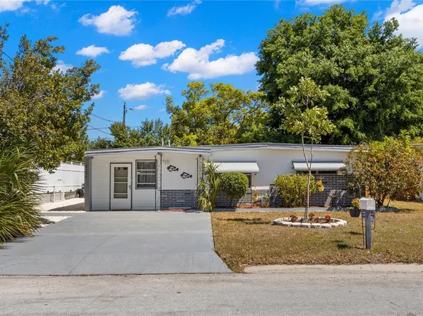 4136 Flamingo Dr, New Port Richey, FL 34652