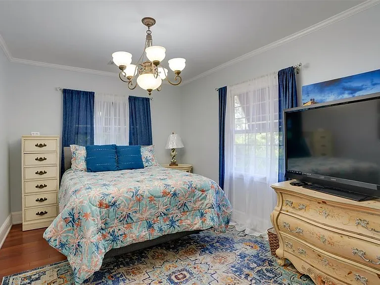 2390 Sheridan Rd — Photo 19