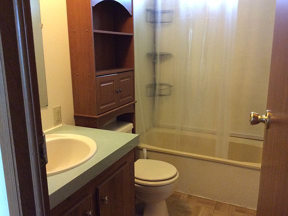 5th image of 56 Satinwood Dr