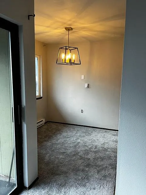 Light Filled, Dining Area