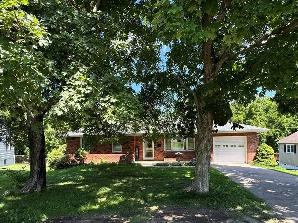 3603 S Claremont Ave, Independence, MO 64052