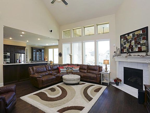 3rd image of 5719 S Choctaw Hills Ln