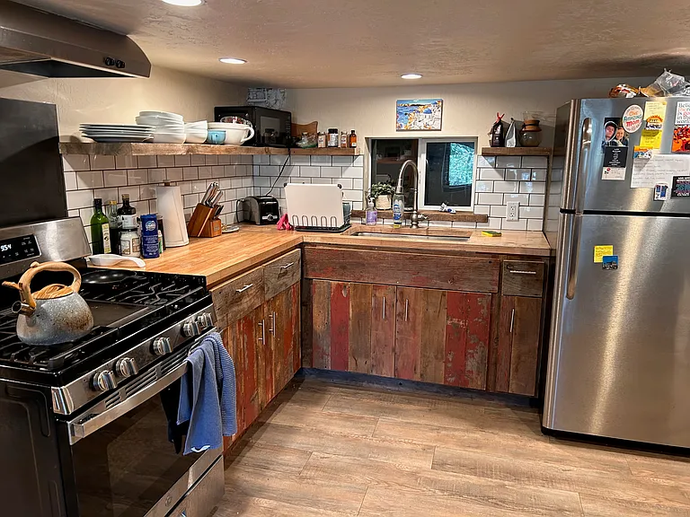 1580 Washoe Way #B — Photo 38