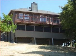 18432 Las Cumbres Rd, Los Gatos, CA 95033