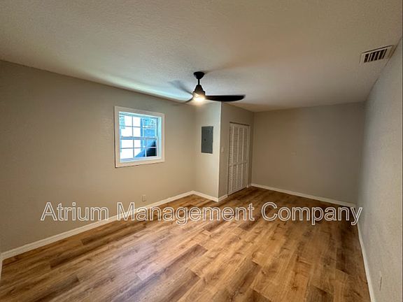 2nd image of 6712 N Harer St #As