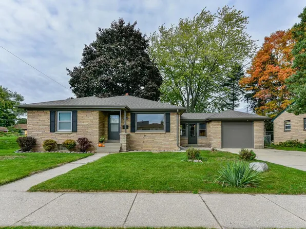 1818 Manitoba AVENUE, South Milwaukee, WI 53172