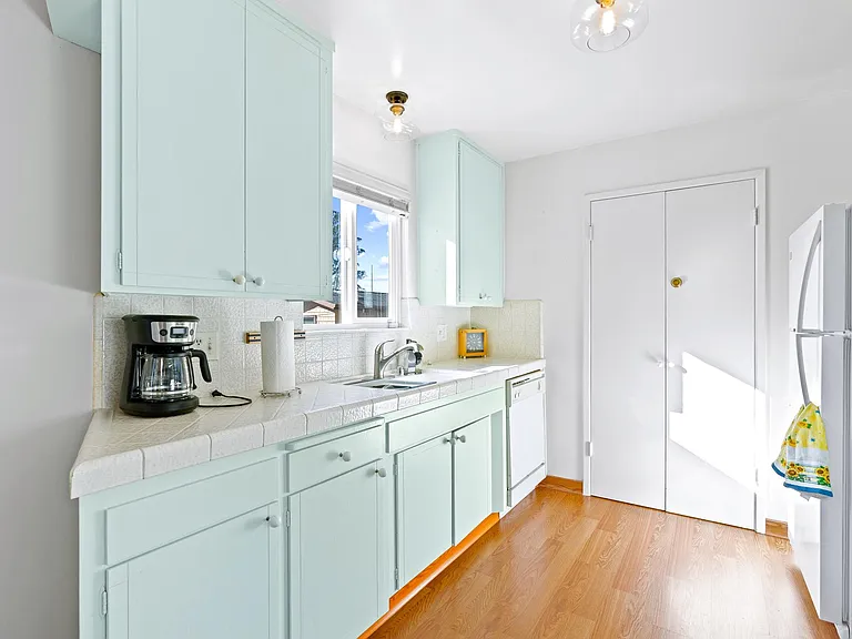 431 Palmer Ave — Photo 10