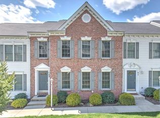 85 Castleview Dr, Mc Kees Rocks, PA 15136