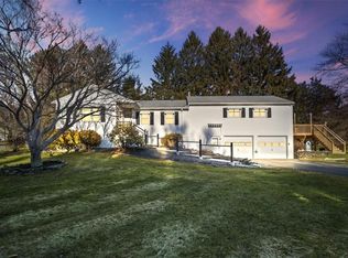 354 Pleasant Ridge Rd, Poughquag, NY 12570