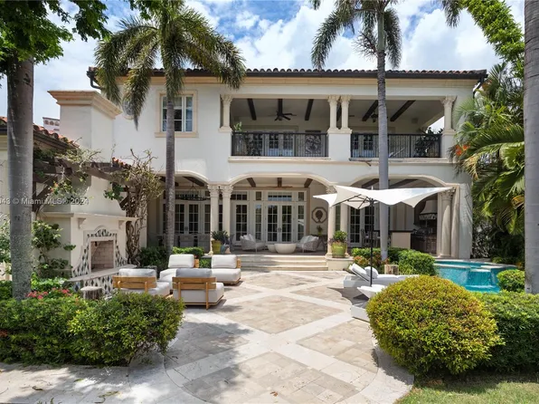 6915 Valencia Dr, Miami Beach, FL 33109