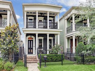 1119 Nicholson St, Houston, TX 77008
