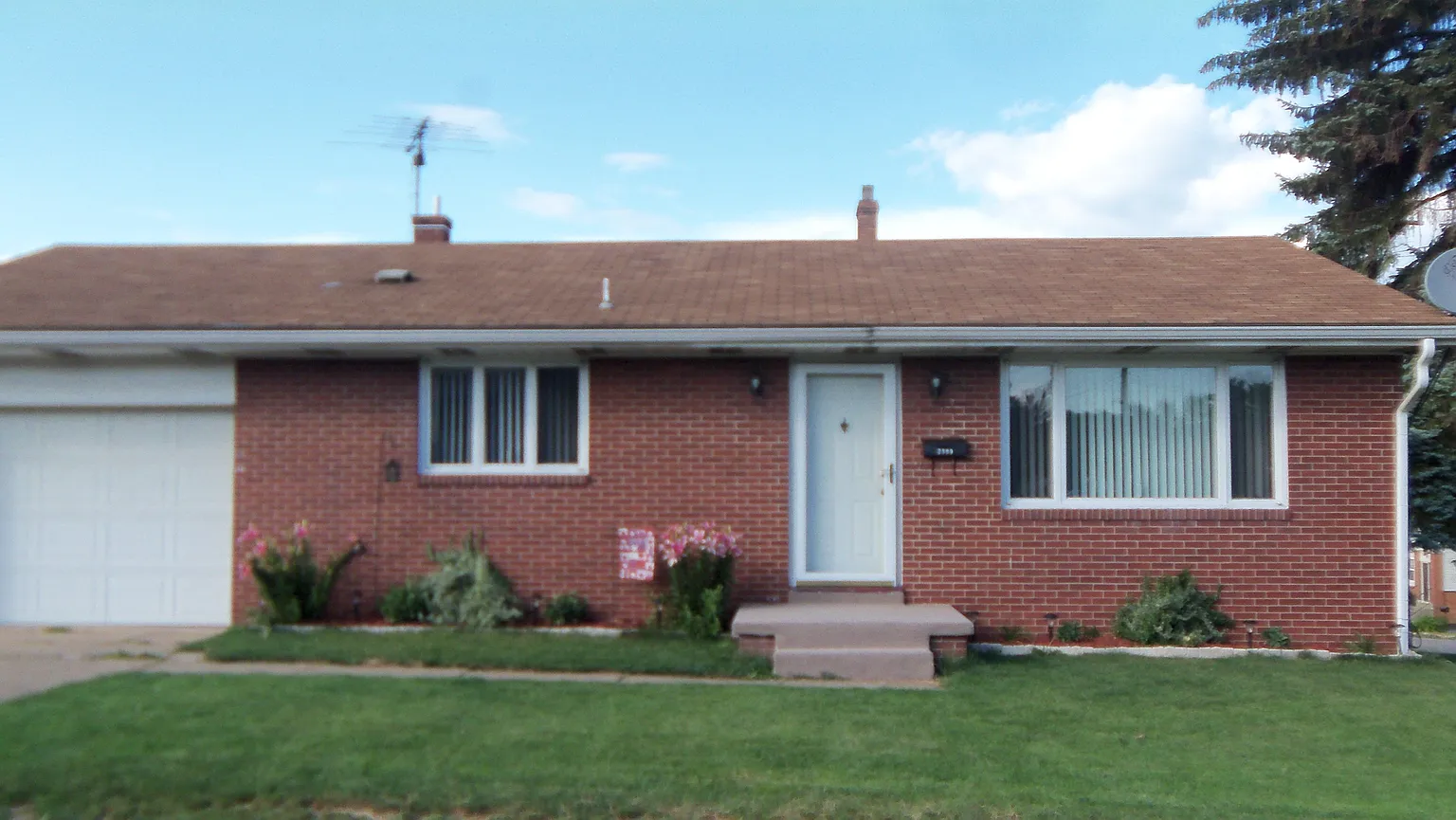 2399 Ridge Rd photo 1