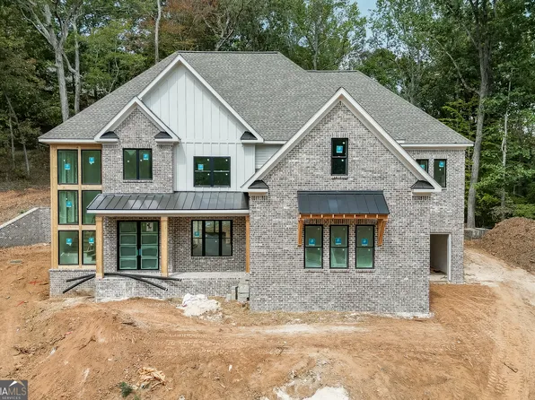 5061 Pointer Rdg, Flowery Branch, GA 30542