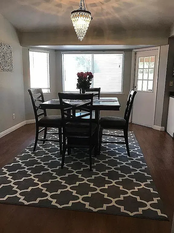 3 bed, 1324 sqft, $2,800 — Photo 4