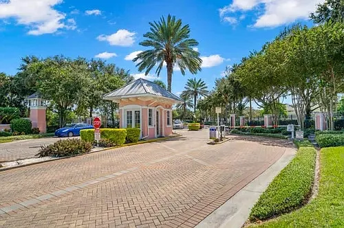 4842 Coquina Key Dr SE #D — Photo 24