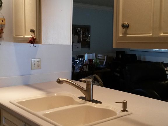 4th image of 3207 Raven Glen Ct