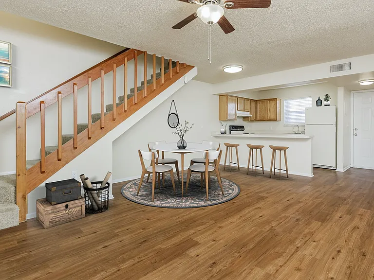 Ravine (2 bedroom/2 bathroom)