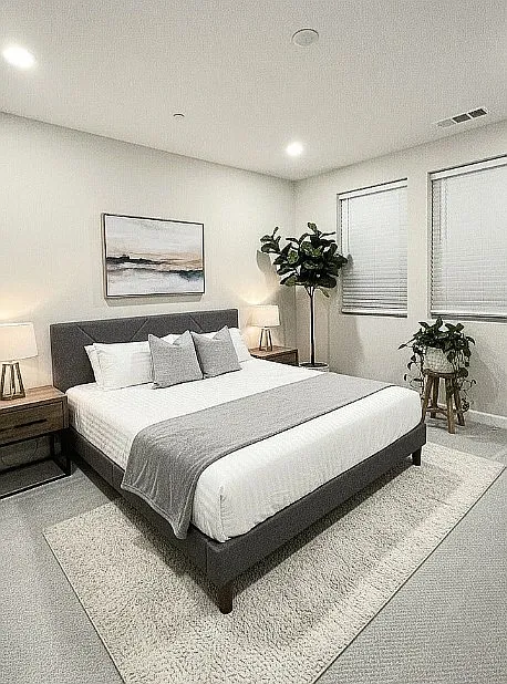 3 bed, 1855 sqft, $4,900 — Photo 3