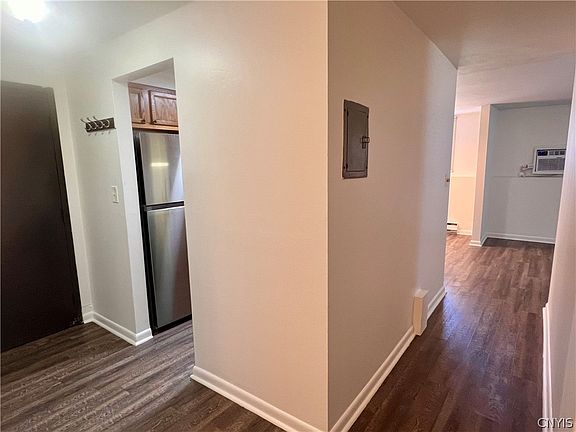 5th image of 435 Idlewood Blvd