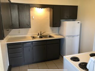 911 NW 8th St #2, Grand Rapids, MN 55744