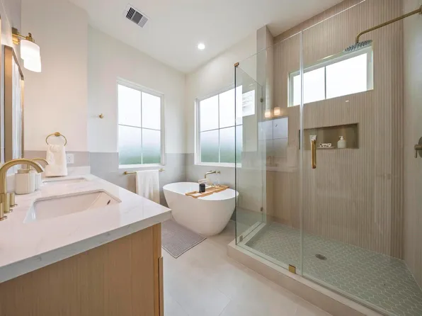 1106 Weiss St, Houston, TX 77009